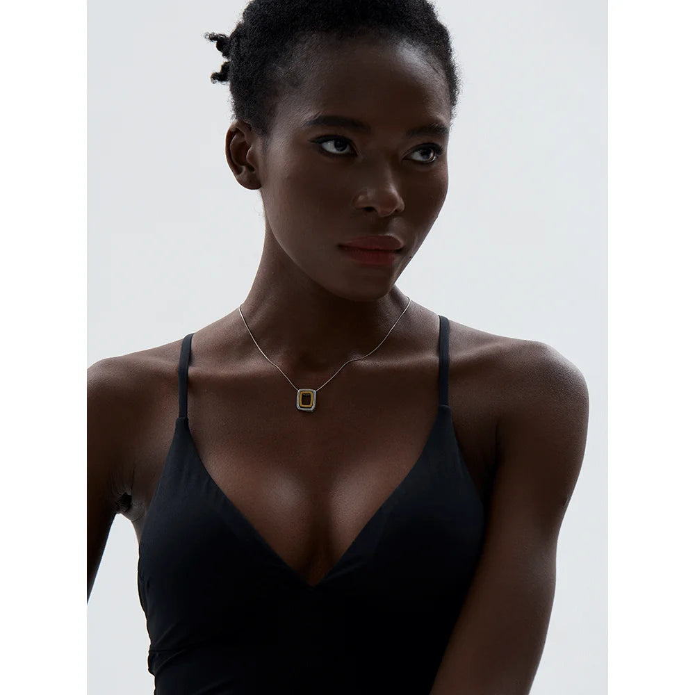 PROMESSE SILENCIEUSE | Collier symbolique bicolore gravé - Pour elle et lui