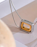 PROMESSE SILENCIEUSE | Collier symbolique bicolore gravé - Pour elle et lui