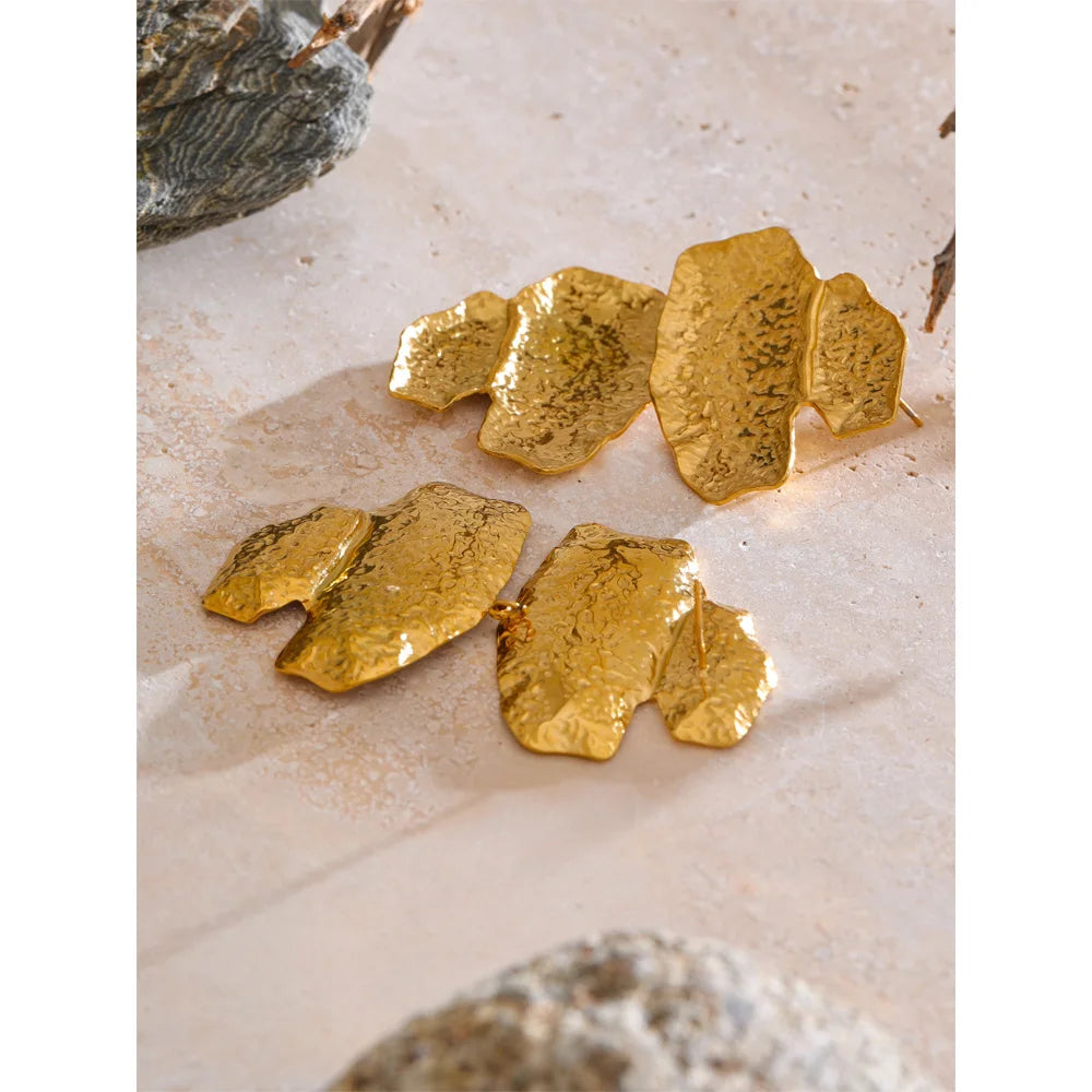 ONDAS DORADAS | Pendientes geométricos llamativos 