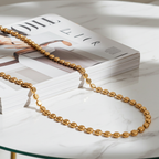 La chaîne carrée rayonnante